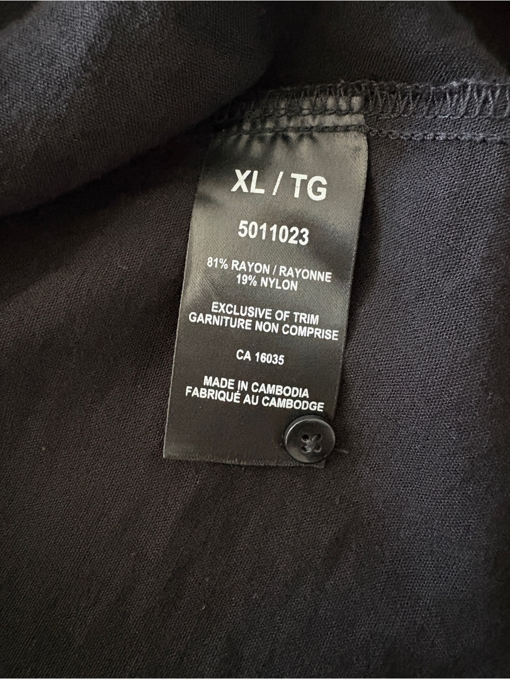 Tahari Black Short-Sleeve Button-Down Pocket Blouse Size XL - Picture 4 of 4